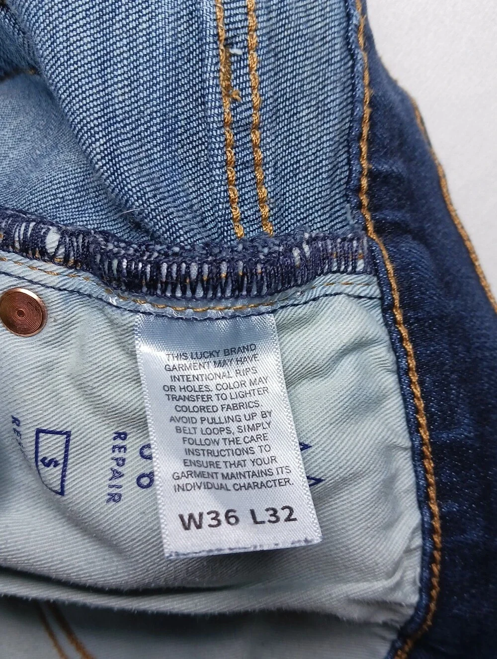 Lucky Brand Mens 223 Straight Leg Jeans 38X32 Dark Blue Denim Stretch CoolMax